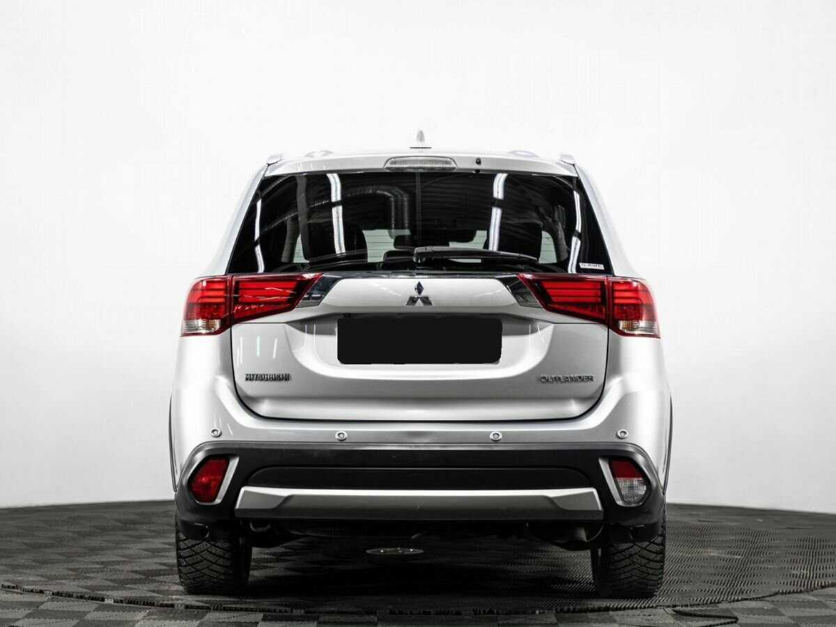 Mitsubishi Outlander, 2018 Фото №5