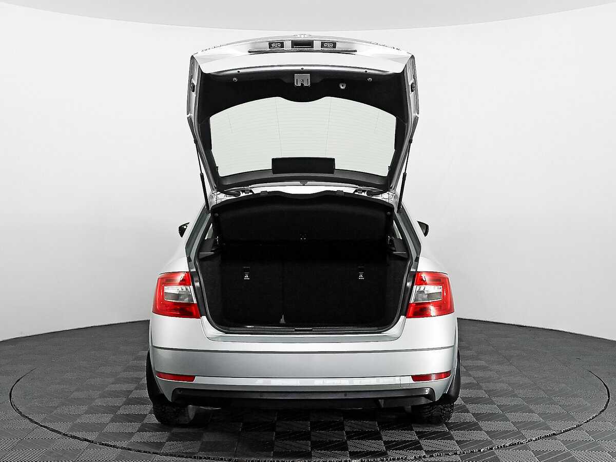 Skoda Octavia, 2018 Фото №8