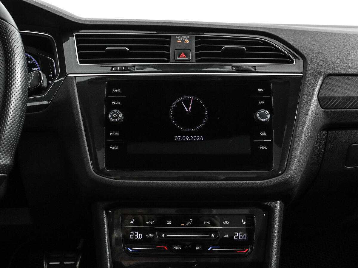 Volkswagen Tiguan, 2021 Фото №13
