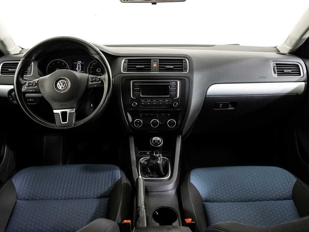 Volkswagen Jetta, 2013 Фото №8