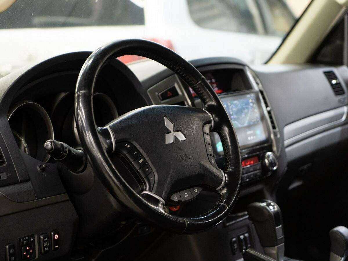 Mitsubishi Pajero, 2014 Фото №4