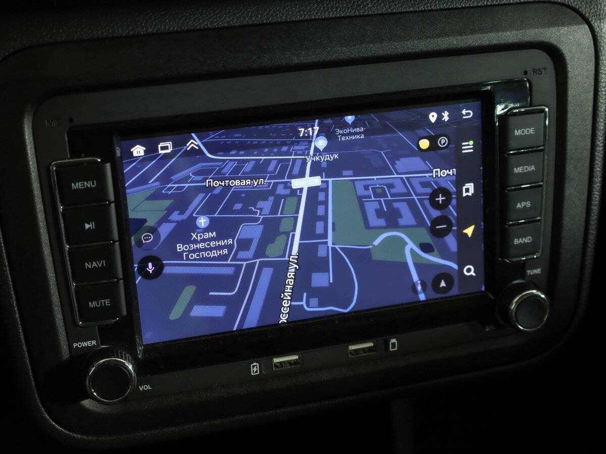 Skoda Fabia II Рестайлинг, 2014 Фото №13