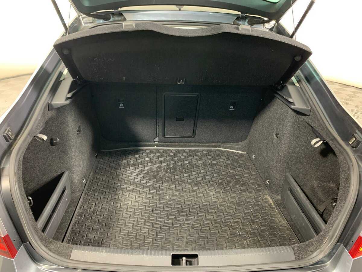 Skoda Octavia, 2018 Фото №20