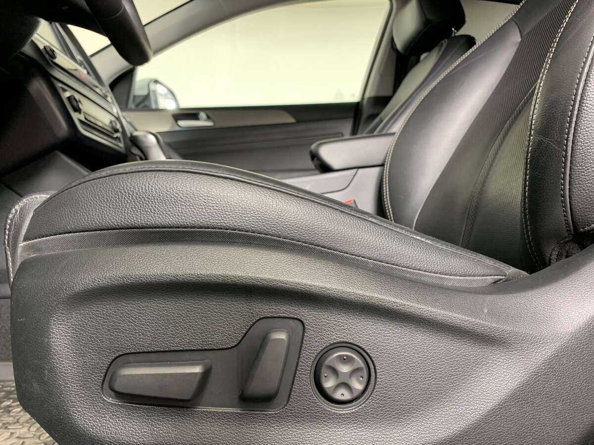 Hyundai Sonata, 2019 Фото №14