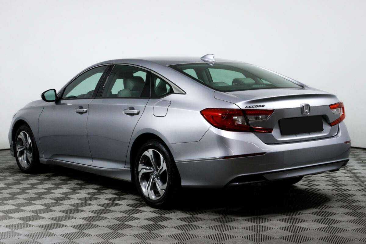 Honda Accord, 2018 Фото №7