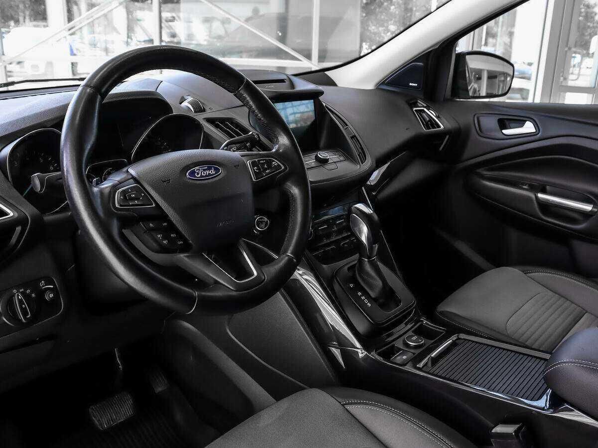 Ford Kuga, 2016 Фото №9