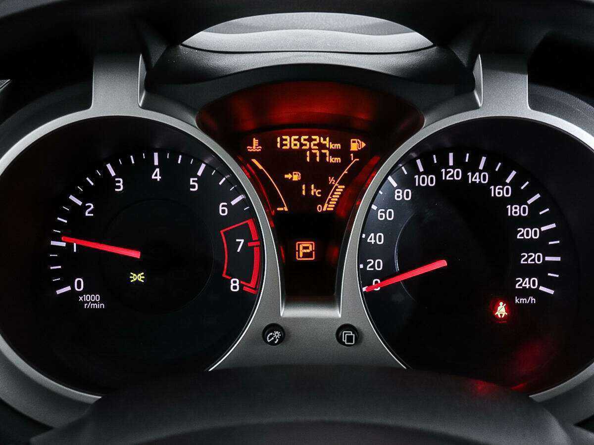 Nissan Juke, 2014 Фото №11