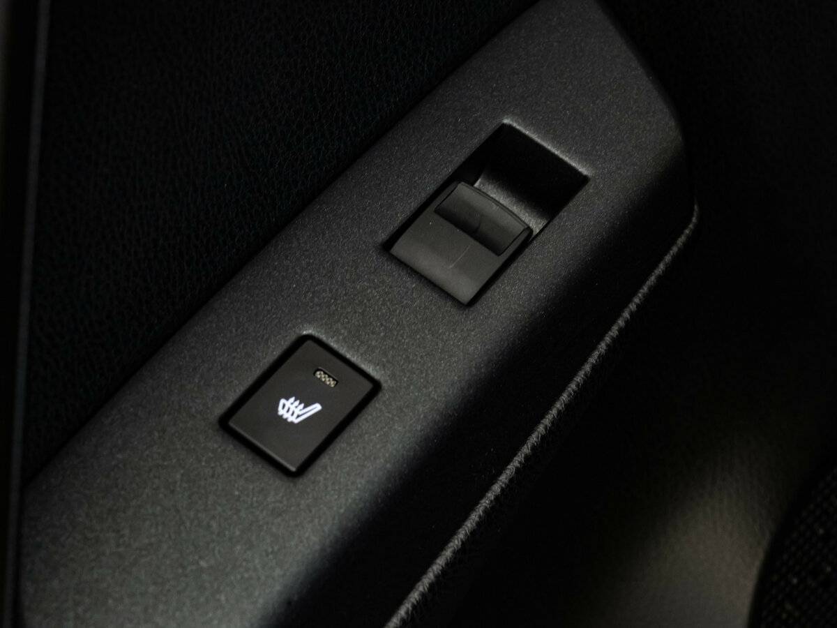 Toyota RAV4, 2019 Фото №14