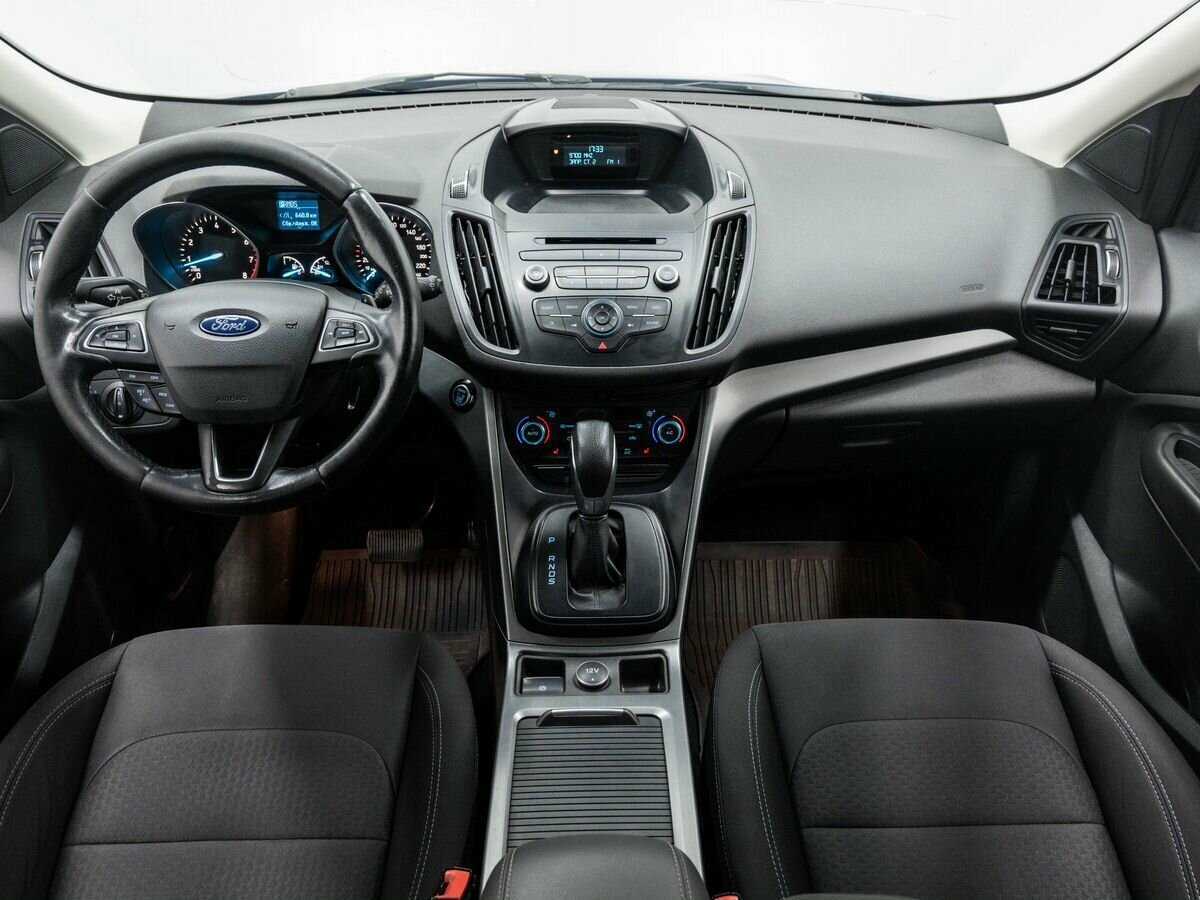 Ford Kuga, 2017 Фото №11