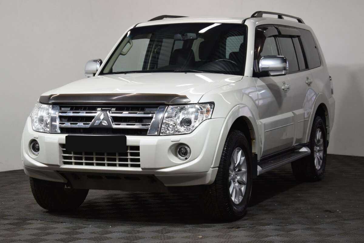 Mitsubishi Pajero, 2014 Фото №1