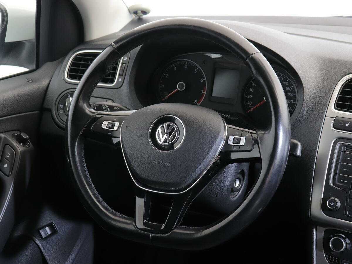 Volkswagen Polo, 2017 Фото №15