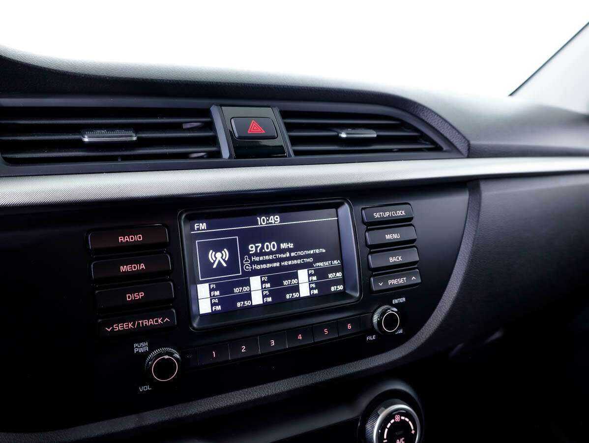 Kia Rio X-Line, 2019 Фото №14