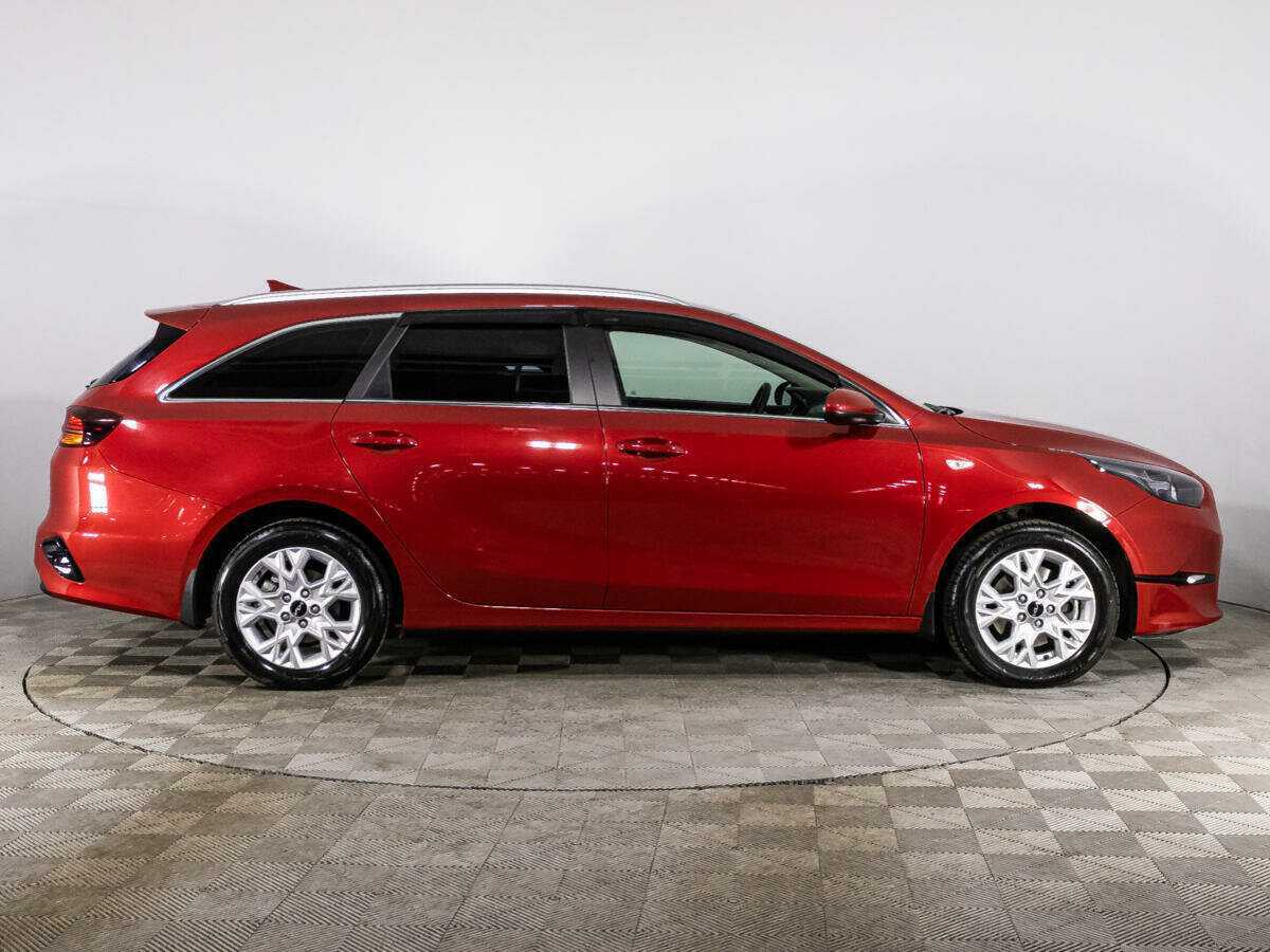 Kia Ceed, 2022 Фото №4