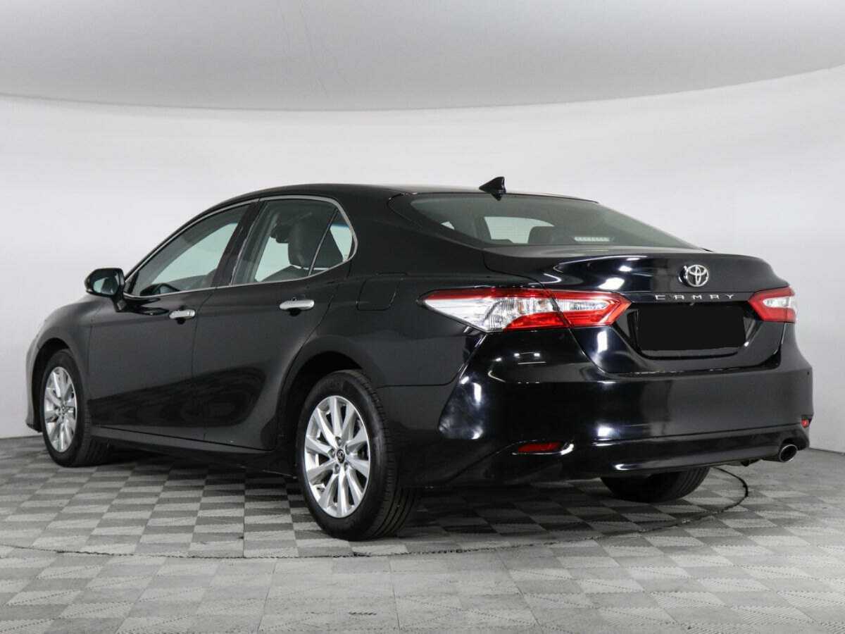 Toyota Camry, 2019 Фото №7
