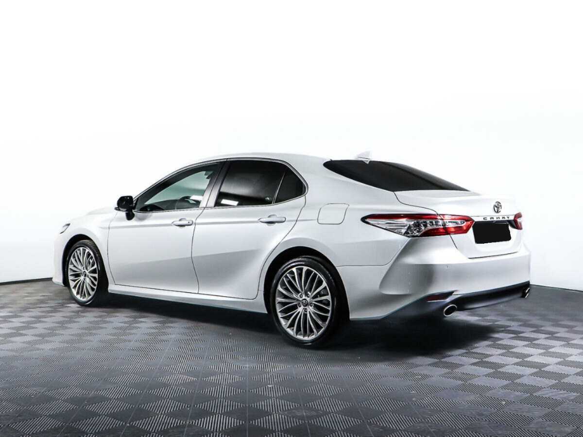 Toyota Camry, 2020 Фото №7