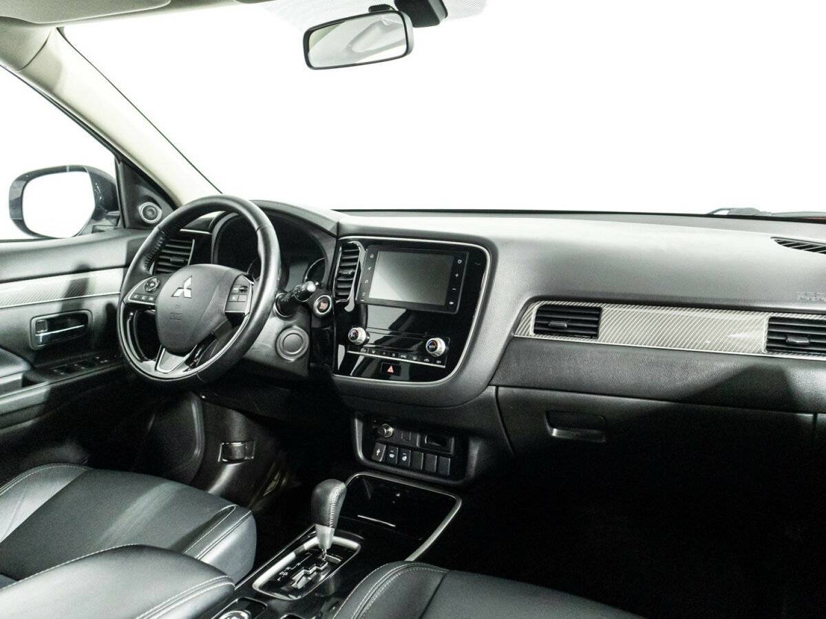 Mitsubishi Outlander, 2020 Фото №9