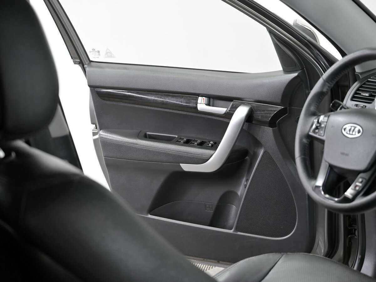 Kia Sorento, 2012 Фото №9