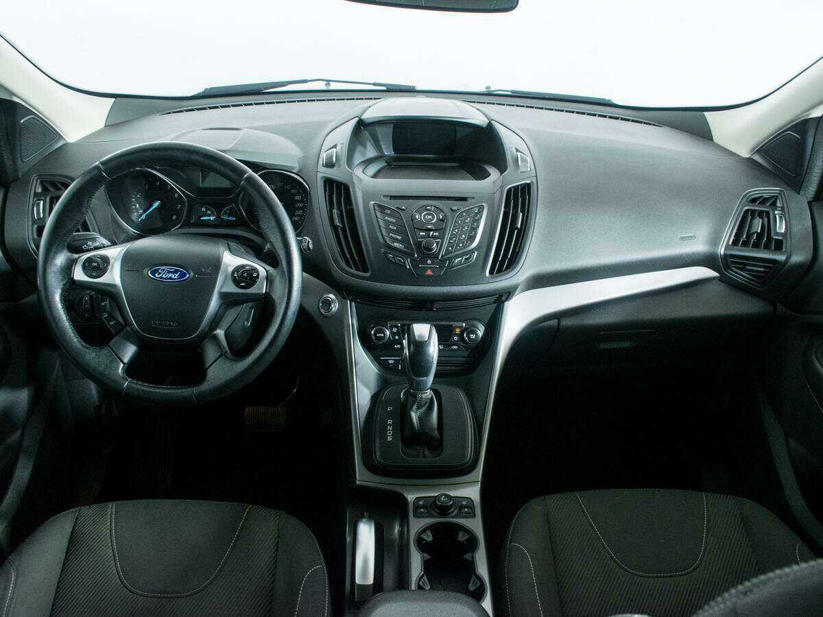Ford Kuga, 2016 Фото №12