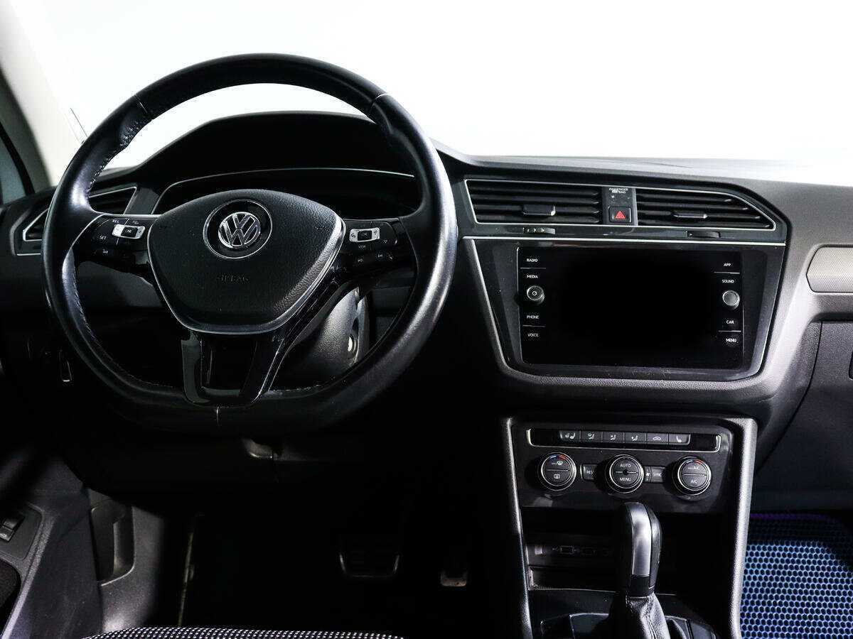 Volkswagen Tiguan, 2019 Фото №12
