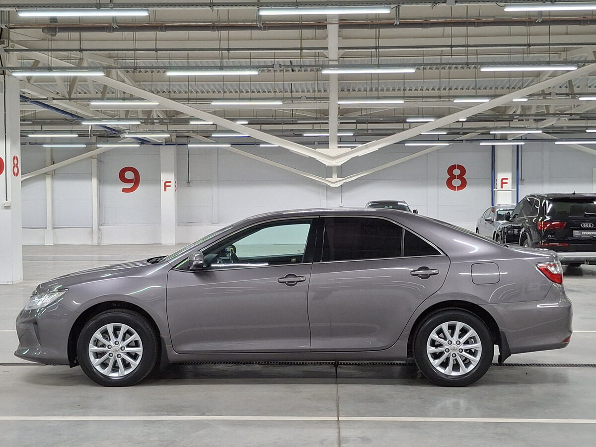 Toyota Camry VII (XV50) Рестайлинг, 2016 Фото №8