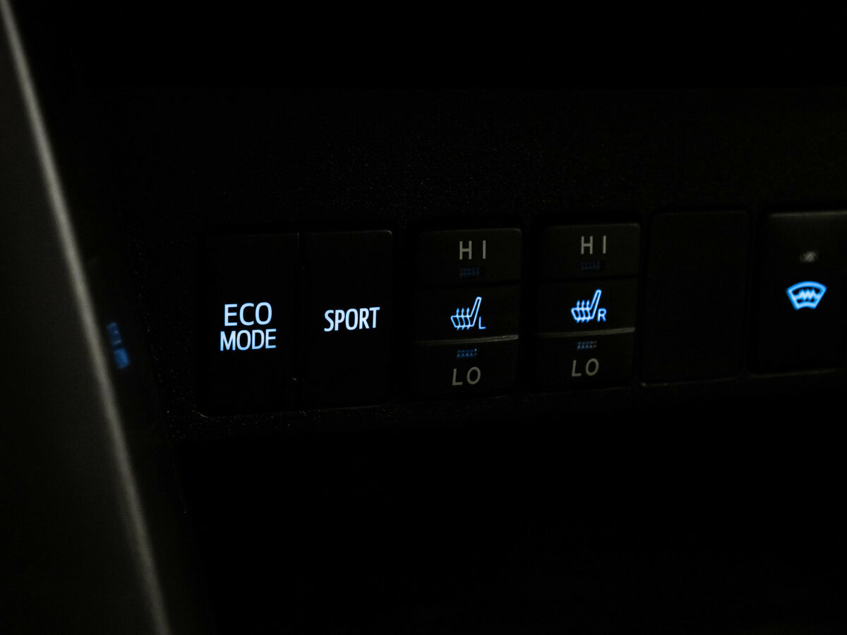 Toyota RAV4 IV (XA40) Рестайлинг, 2018 Фото №14