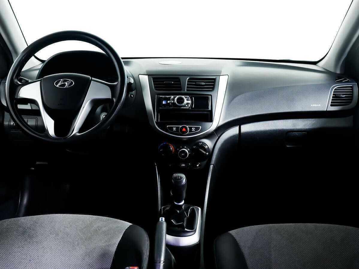 Hyundai Solaris, 2012 Фото №11