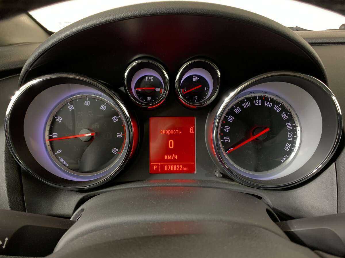 Opel Astra, 2012 Фото №12