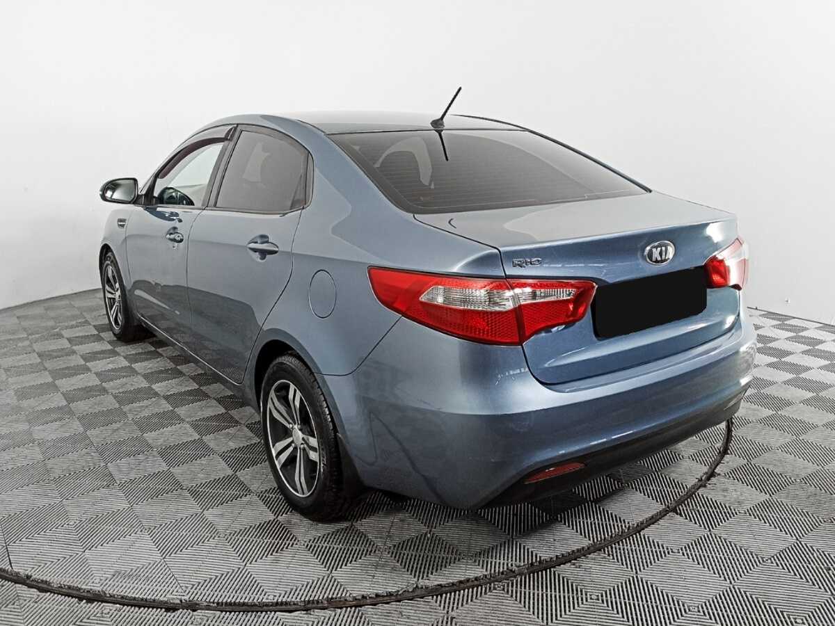 Kia Rio 5-speed, 2013 Фото №6