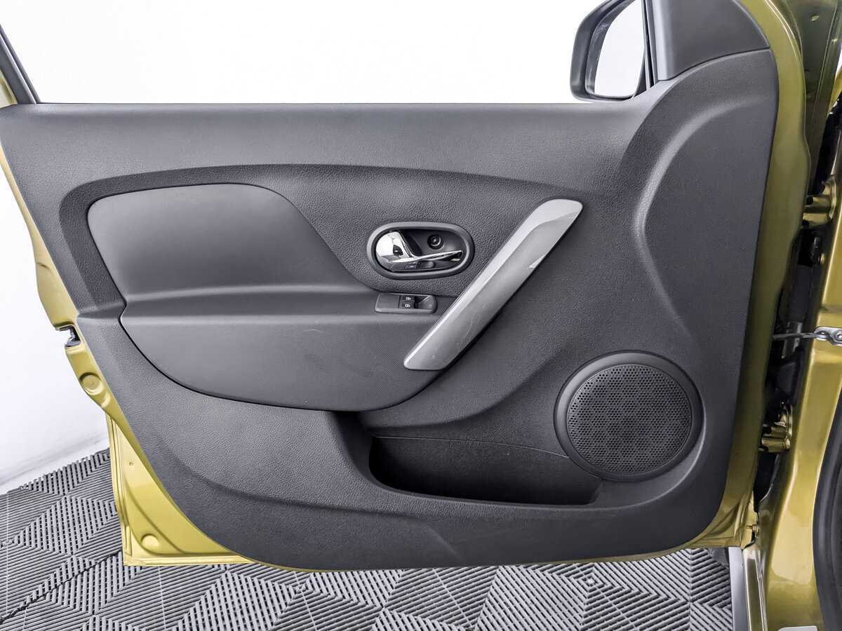 Renault Sandero Stepway, 2016 Фото №15