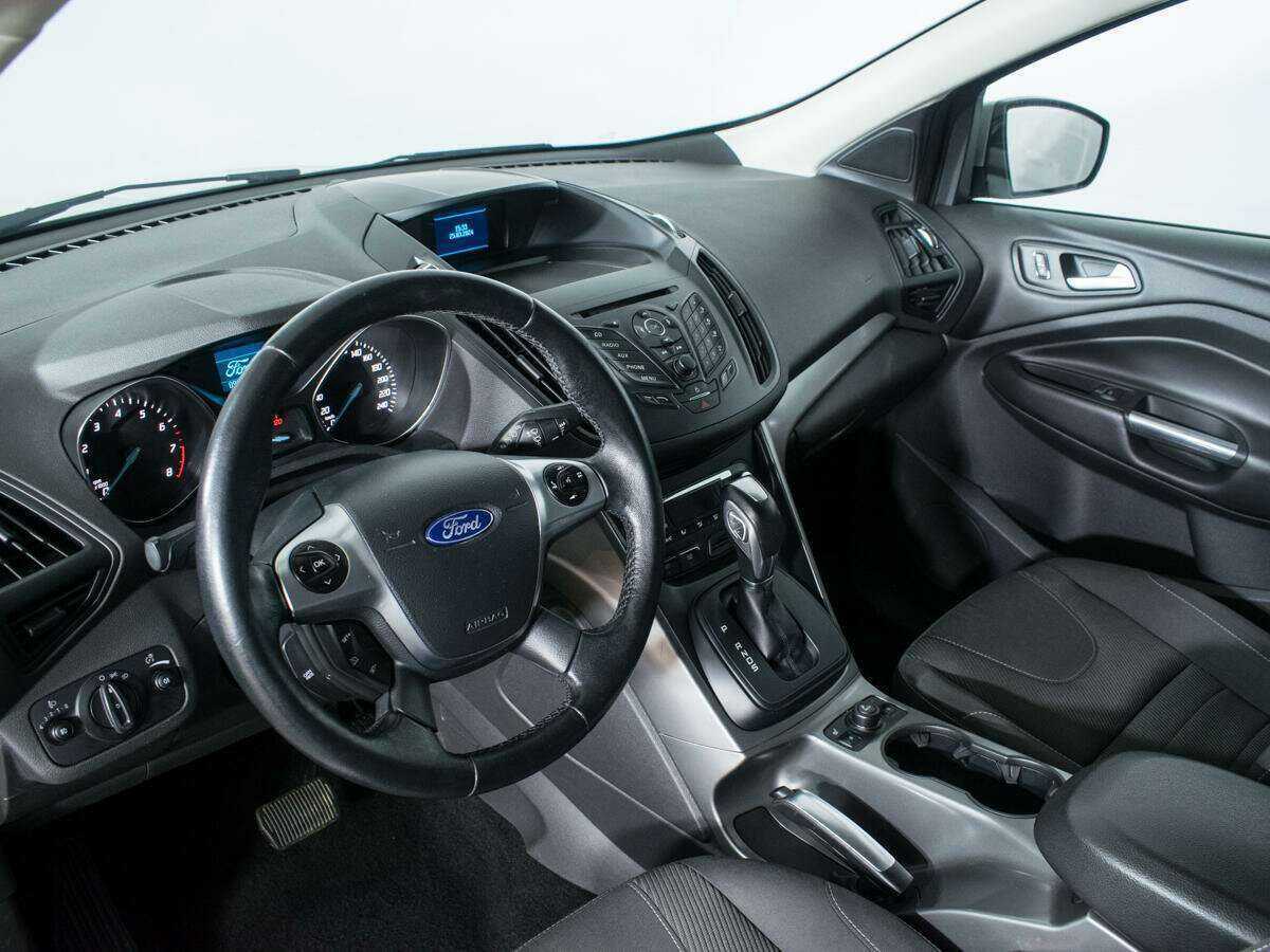 Ford Kuga, 2016 Фото №13