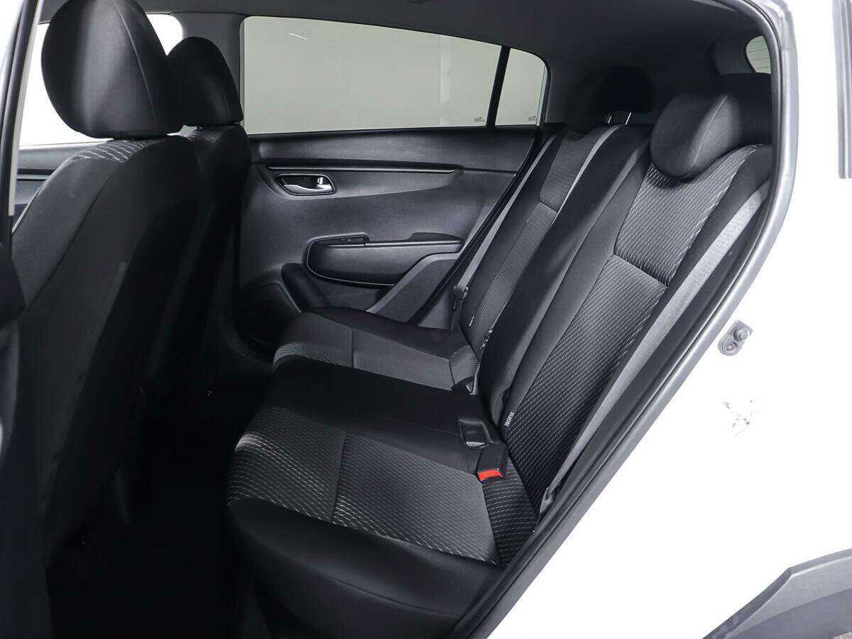 Kia Rio X-Line, 2018 Фото №10