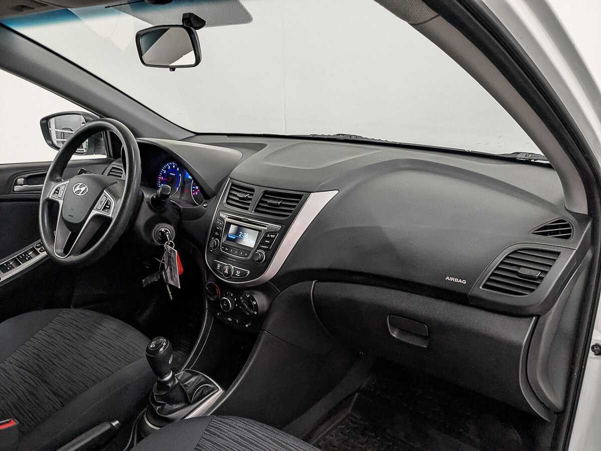 Hyundai Solaris, 2015 Фото №11