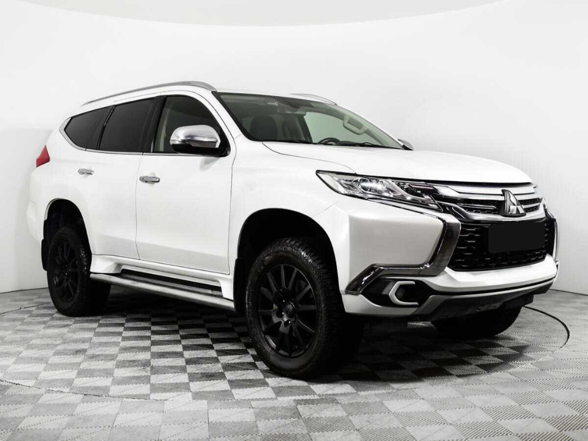 Mitsubishi Pajero Sport, 2018 Фото №3
