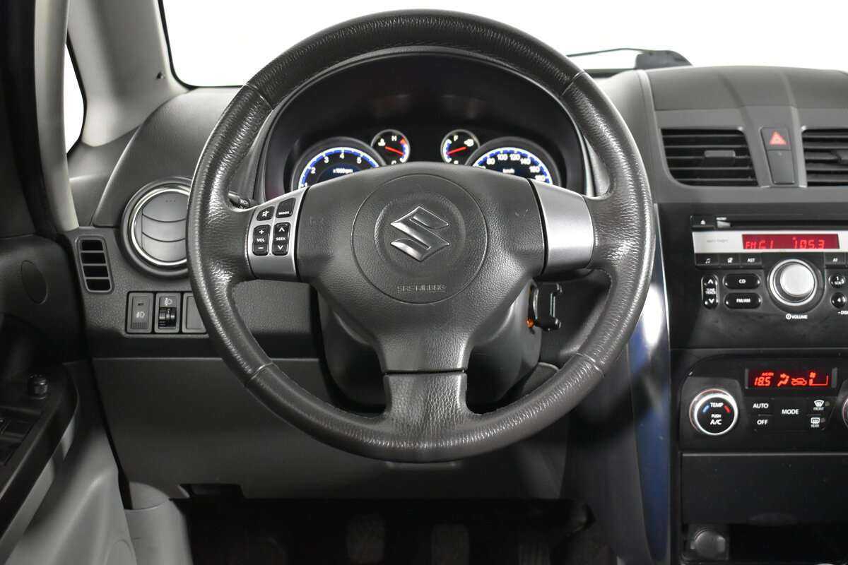 Suzuki SX4, 2013 Фото №12