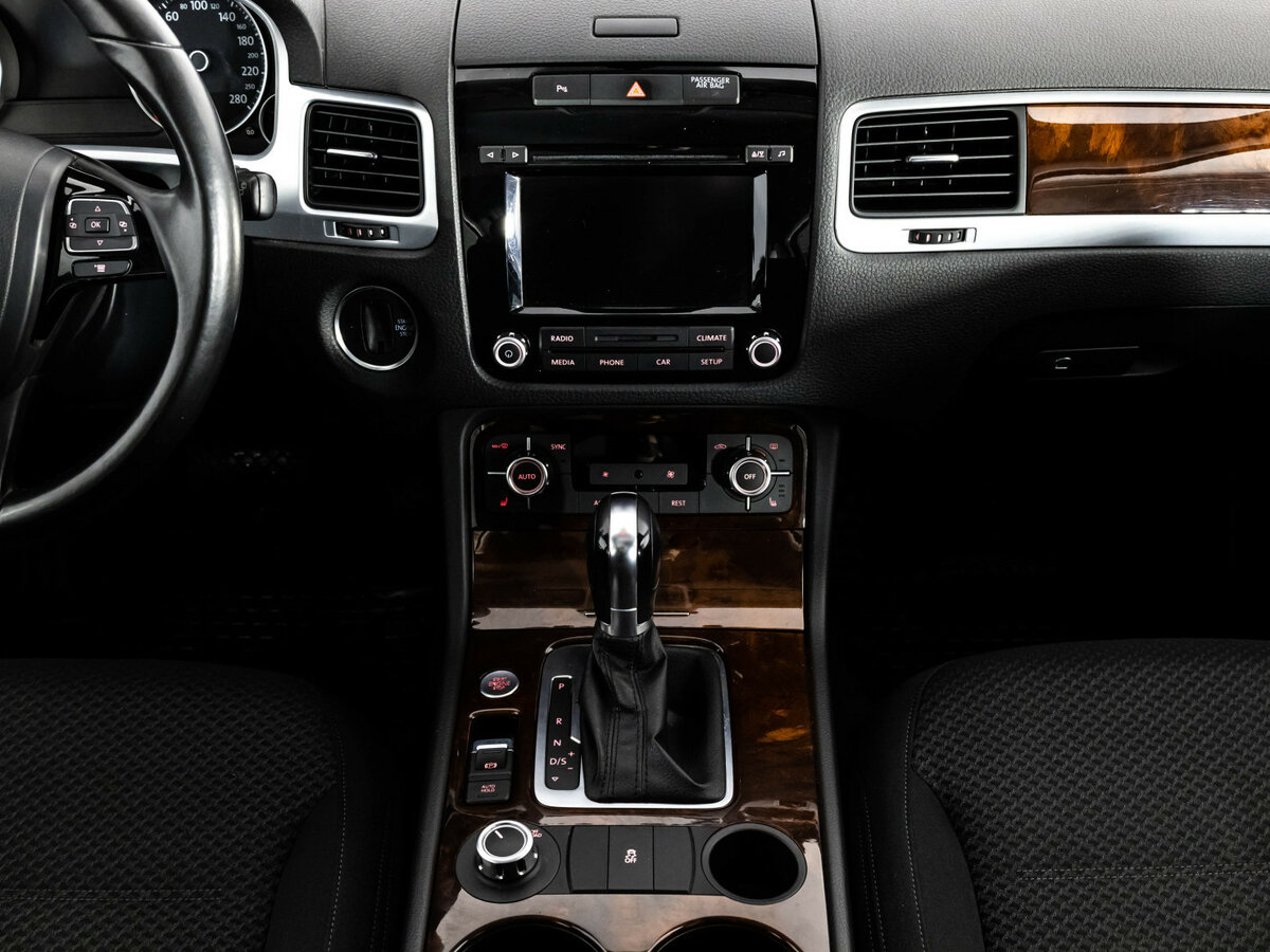 Volkswagen Touareg II, 2012 Фото №11