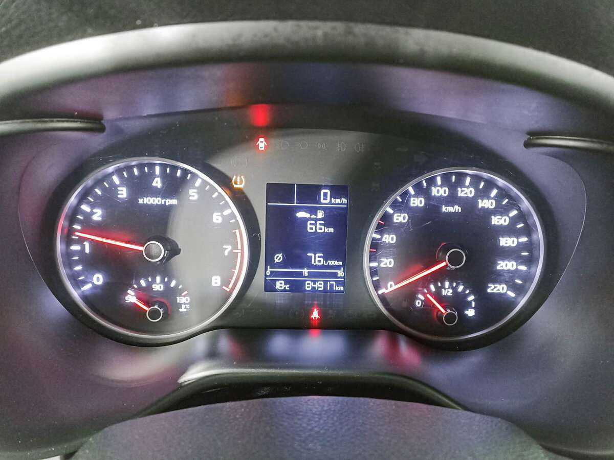 Kia Rio, 2018 Фото №11