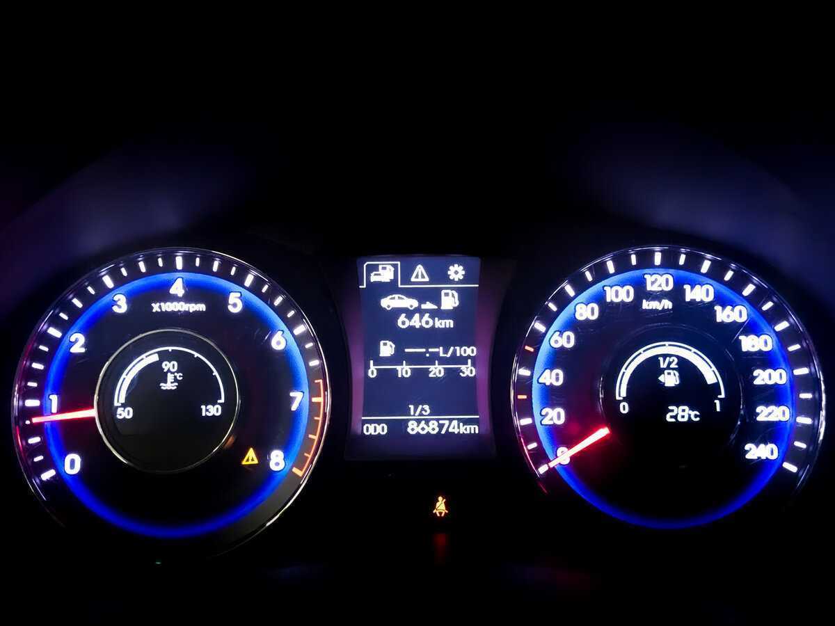 Hyundai i40, 2016 Фото №13