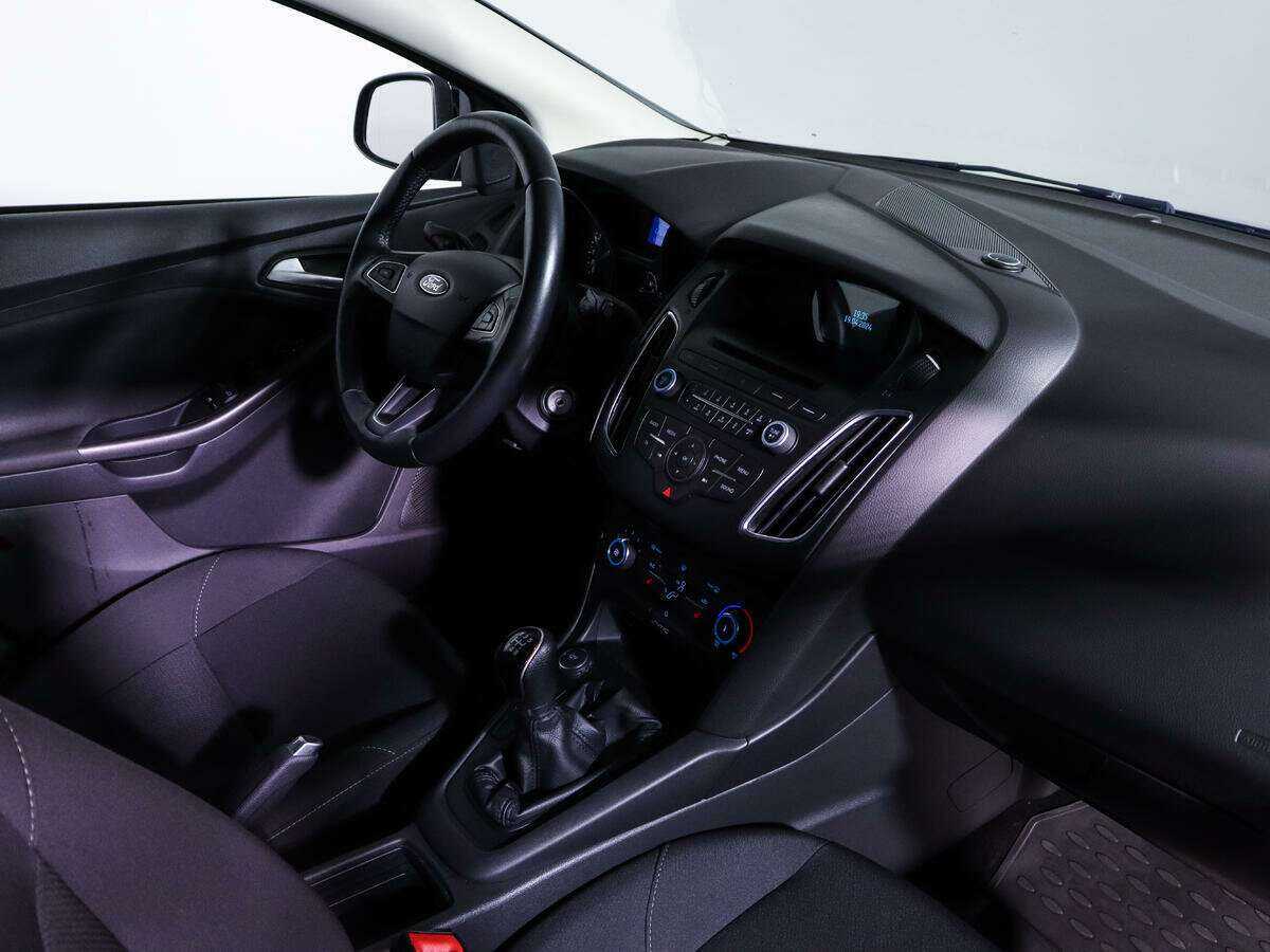 Ford Focus, 2016 Фото №8