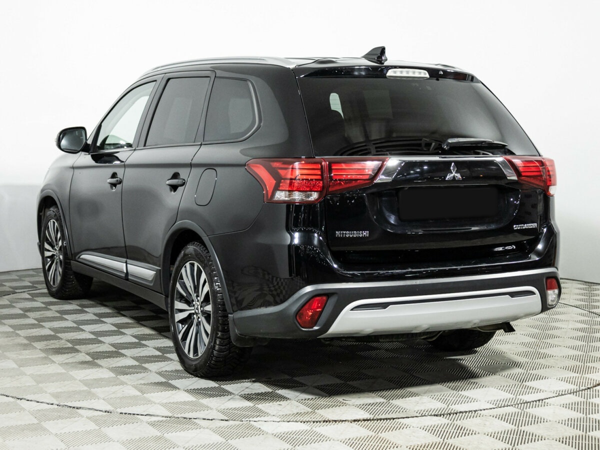 Mitsubishi Outlander III Рестайлинг 3, 2018 Фото №7