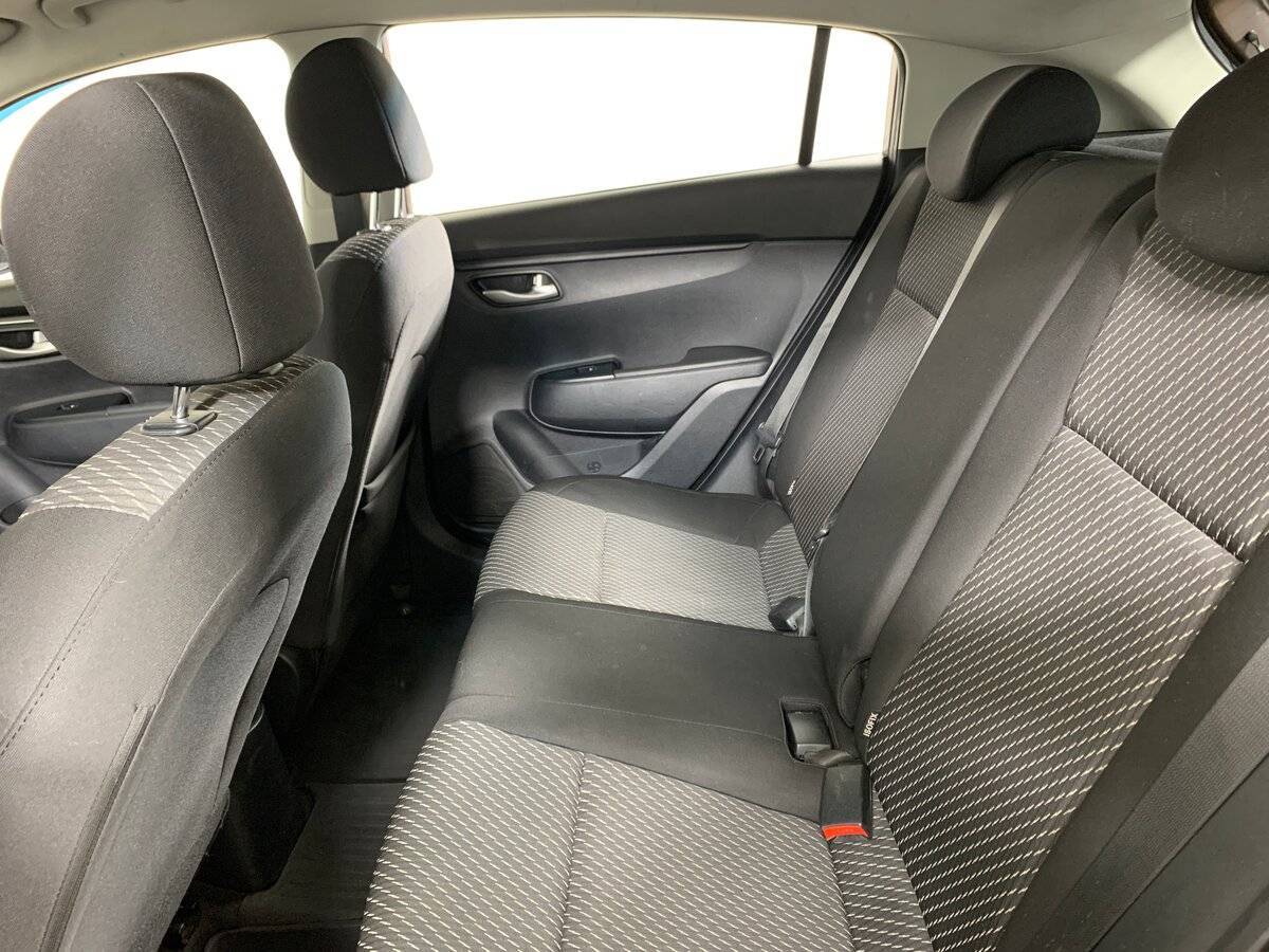 Kia Rio X-Line, 2018 Фото №18