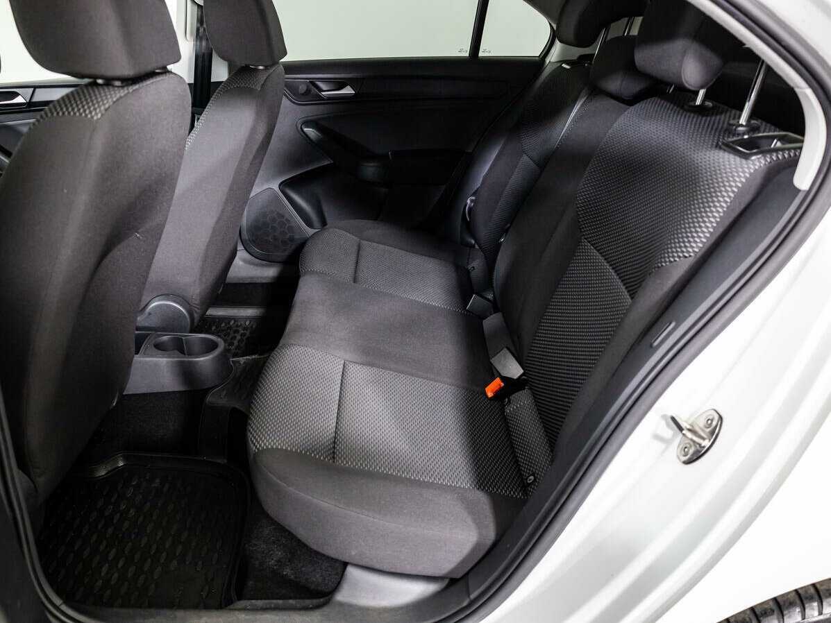 Volkswagen Polo, 2020 Фото №8