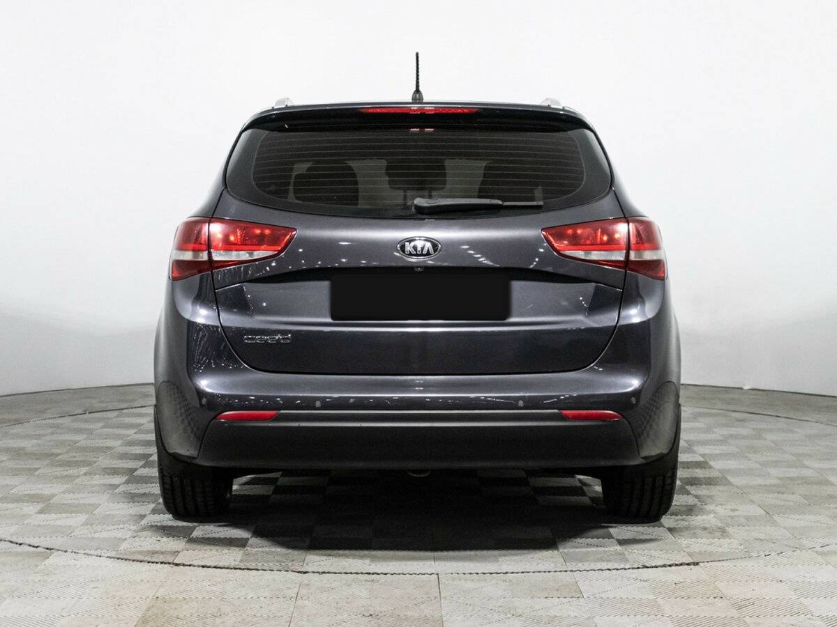 Kia Ceed II Рестайлинг, 2015 Фото №6