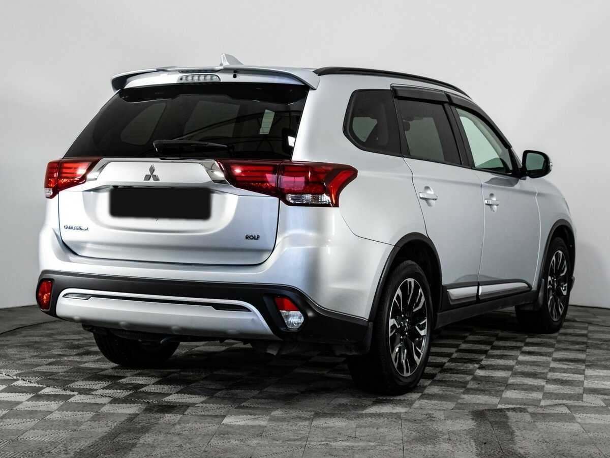 Mitsubishi Outlander, 2021 Фото №4