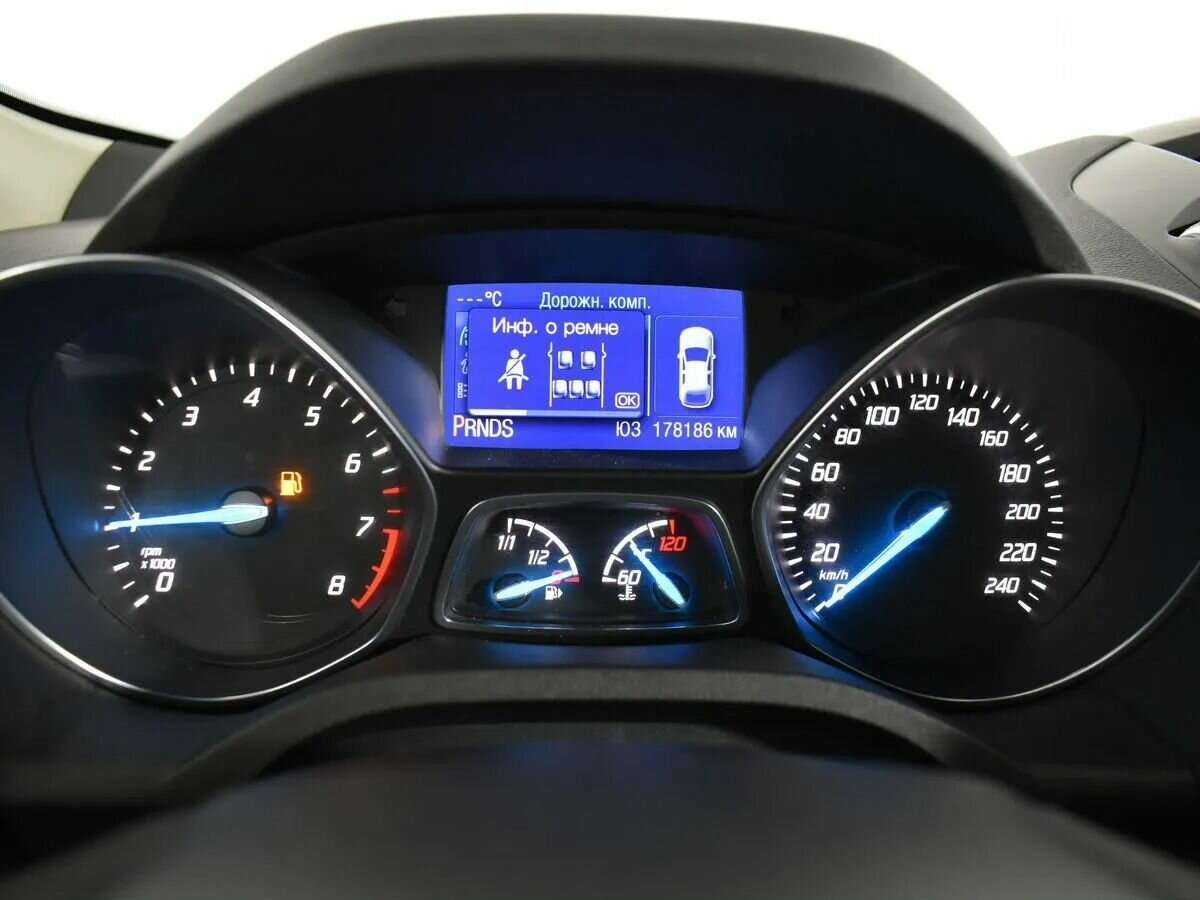 Ford Kuga, 2013 Фото №11