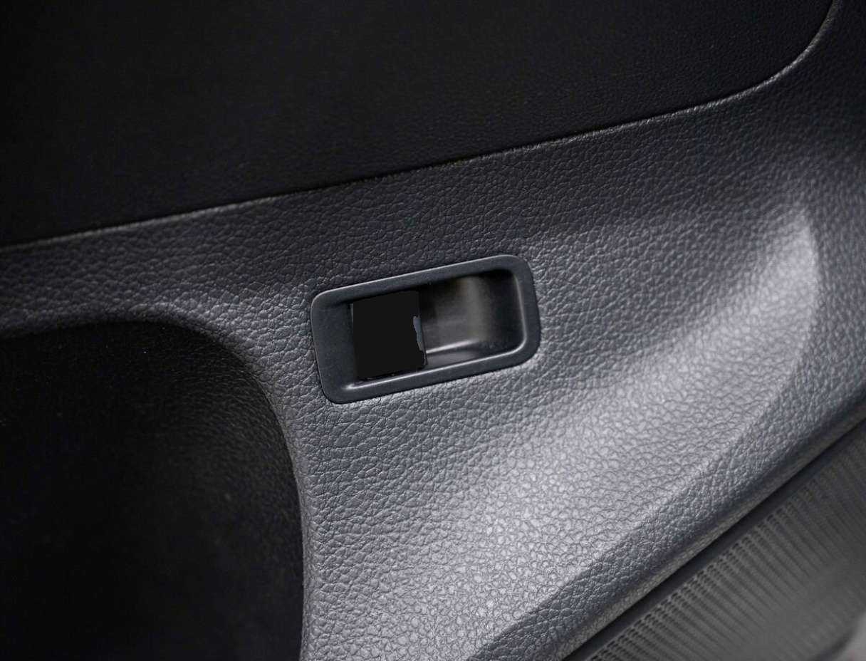 Volkswagen Polo, 2018 Фото №19