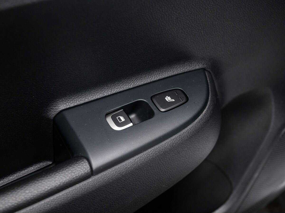 Kia Rio X-Line, 2020 Фото №14