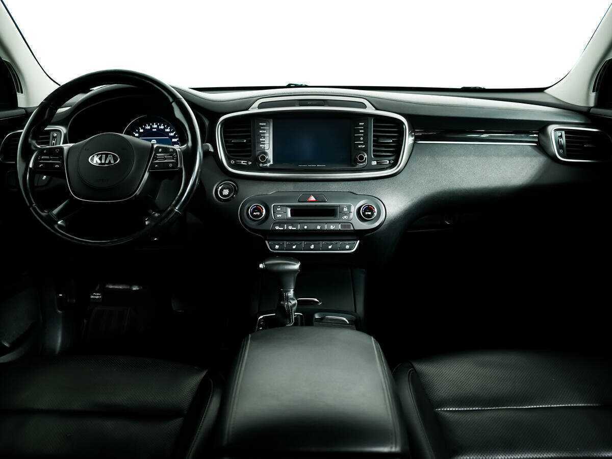 Kia Sorento, 2018 Фото №9