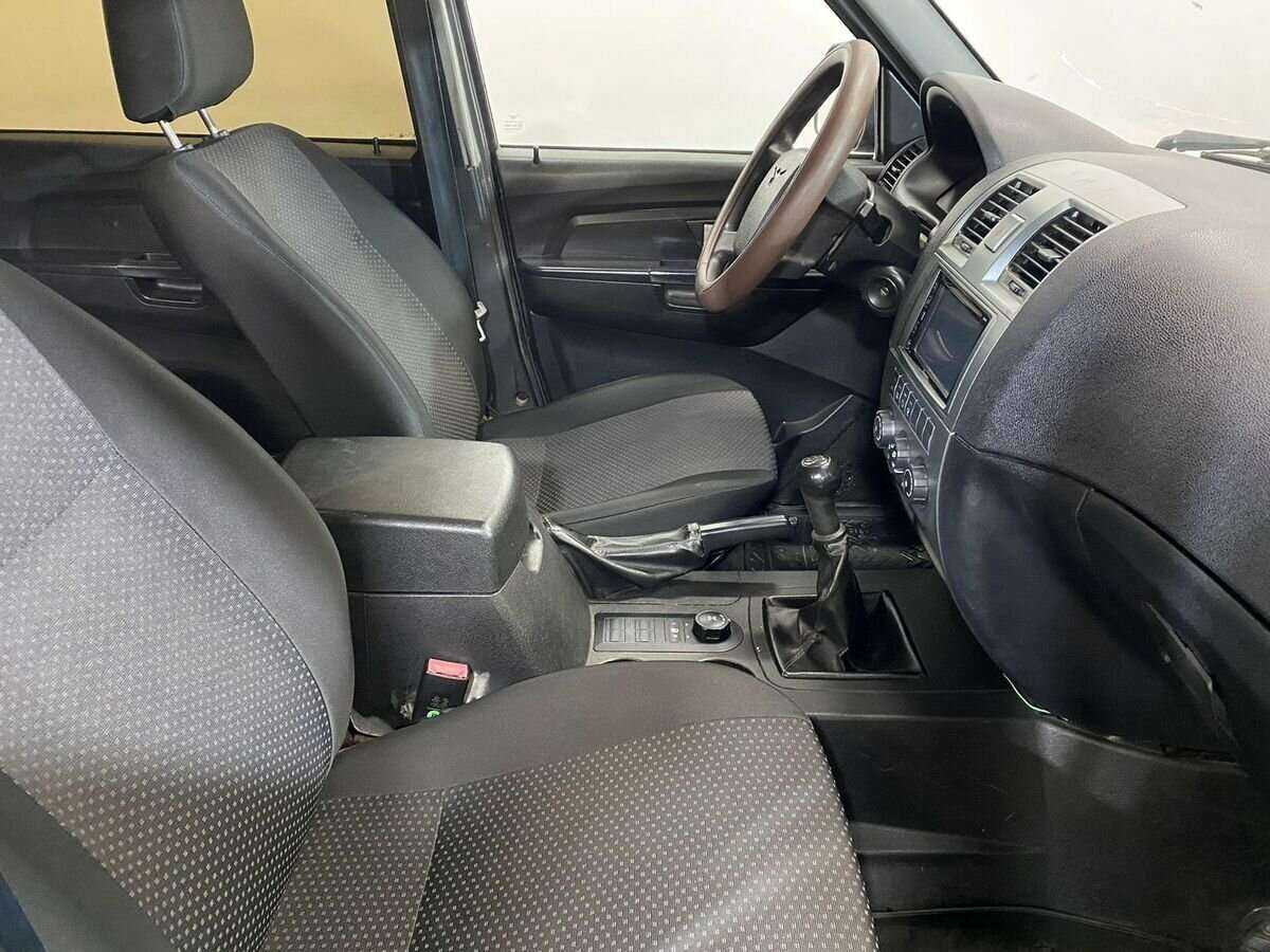 УАЗ Patriot, 2016 Фото №10