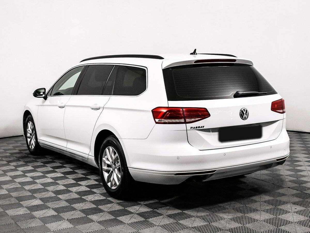 Volkswagen Passat, 2018 Фото №7