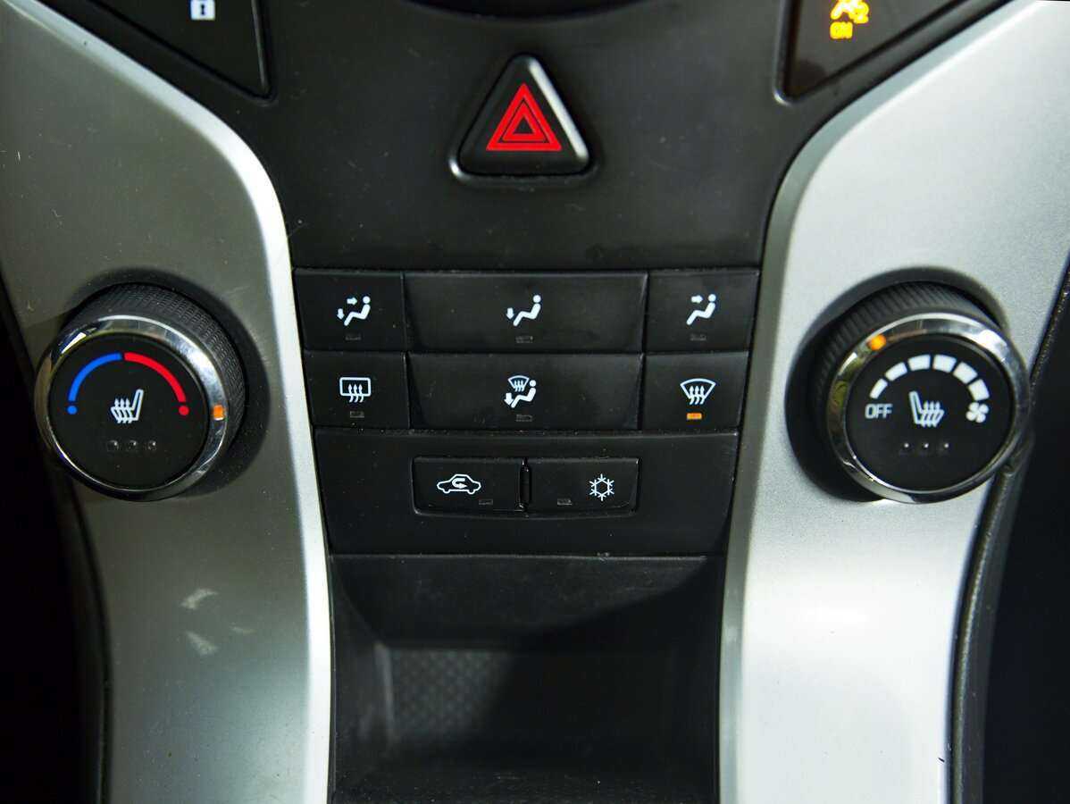 Chevrolet Cruze, 2013 Фото №17